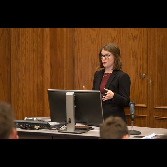 Meet your Posher- Taylor - Picture 3 of 3